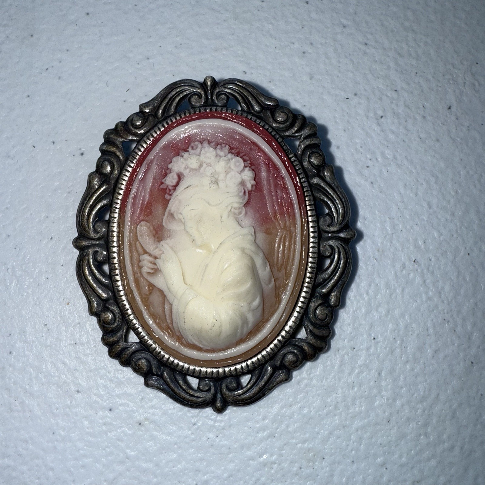 Cameo Brooch Pin Ornate Victorian Hat Lady Red